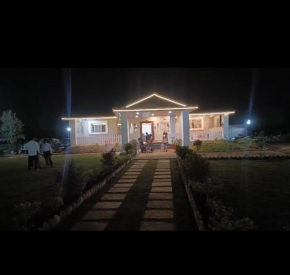 Midnight Resort & Camping Pawna